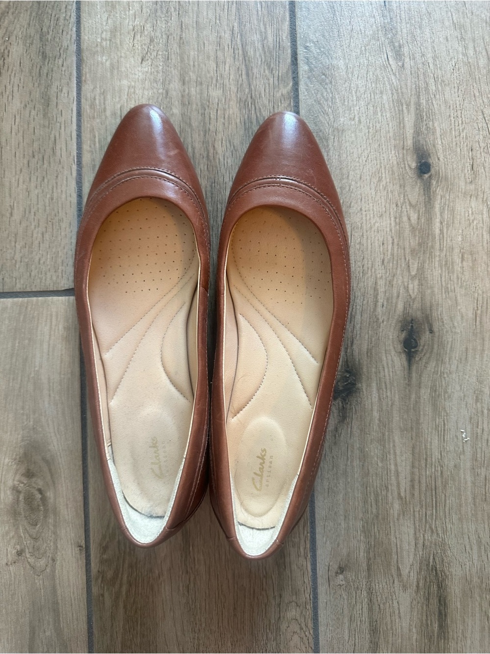 Clarks Women's Brown Leather Flats
